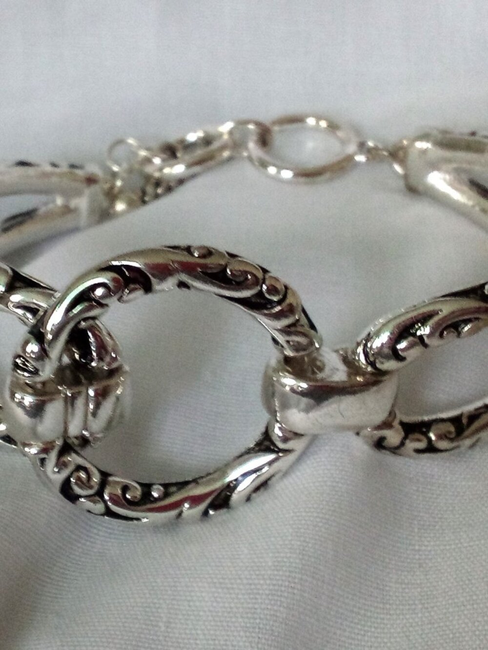 Bracelet - Picture 3 of 4